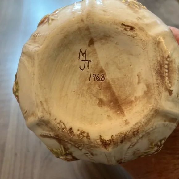 Vintage Pottery Pitcher Signed 1968 in EUC - Picture 3 of 4